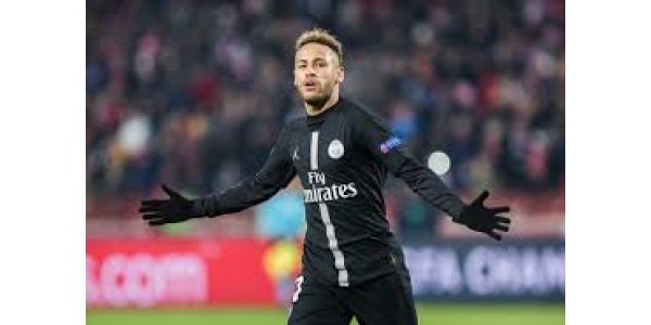 Neymar elogia Mbappé